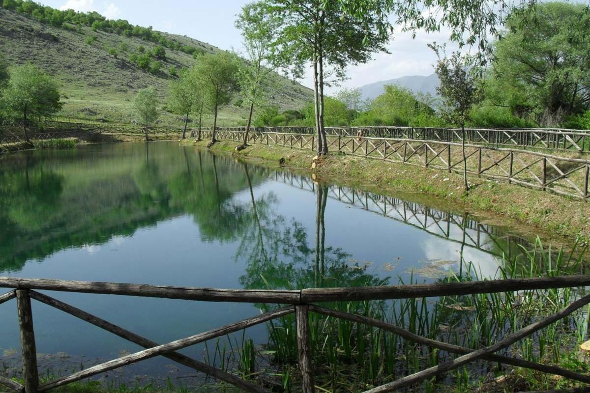 Villa Paradise Resort Gallicano nel Lazio Dış mekan fotoğraf