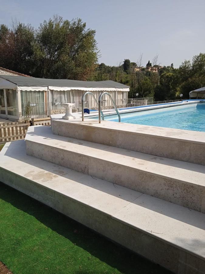 Villa Paradise Resort Gallicano nel Lazio Dış mekan fotoğraf