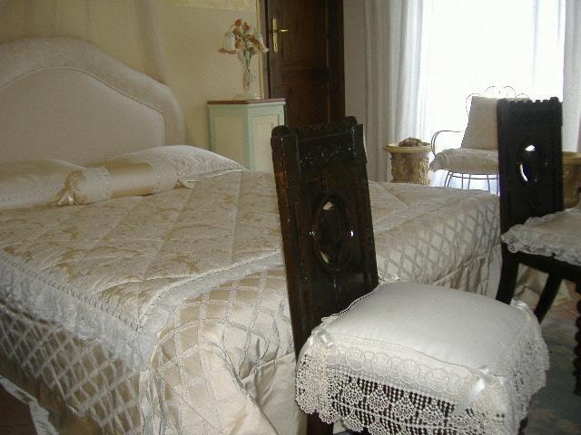 Villa Paradise Resort Gallicano nel Lazio Oda fotoğraf