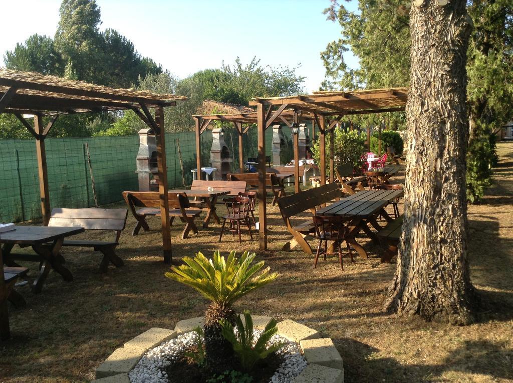 Villa Paradise Resort Gallicano nel Lazio Dış mekan fotoğraf